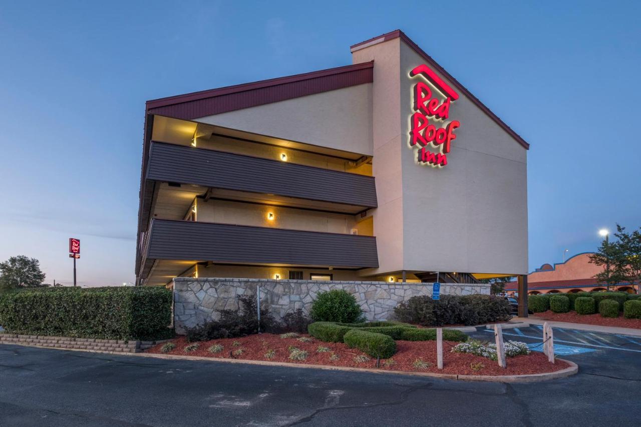 Red Roof Inn Cincinnati Northeast - Blue Ash Exterior photo